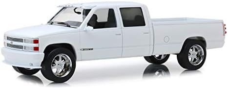 Diecast Car W/Display Fure - 1997. Chevy Silverado 3500 kamion kabine za posadu, Olimpijska bijela boja - Greenlight 19072,